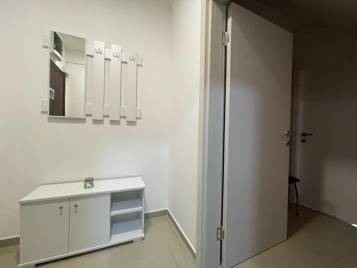 Apartman 1 Apartment Сремска Митровица Екстериор снимка